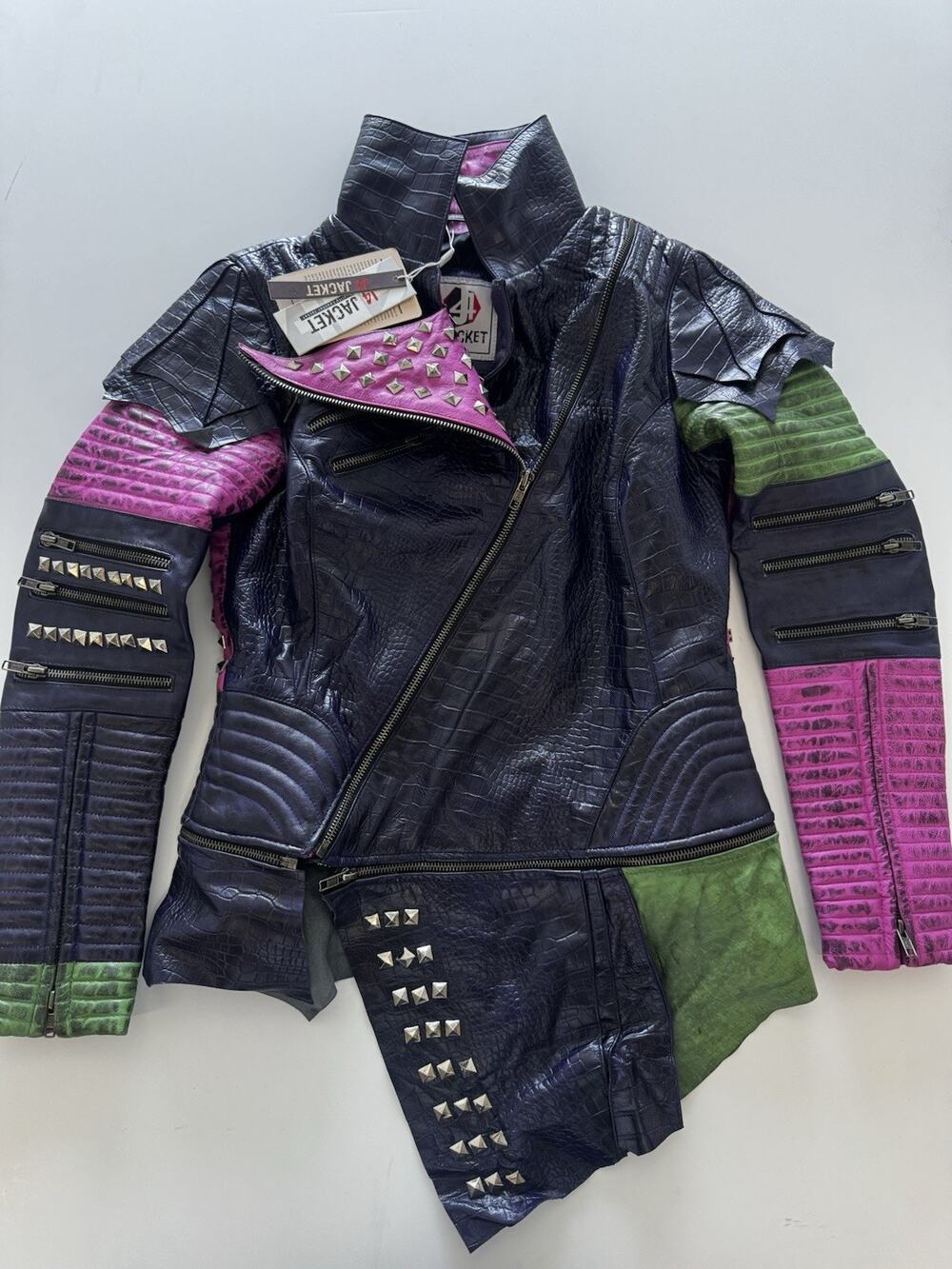 J4 Mal Descendants Dove Cameron Purple Studded Leather Jacket Size M - Picture 1 of 9